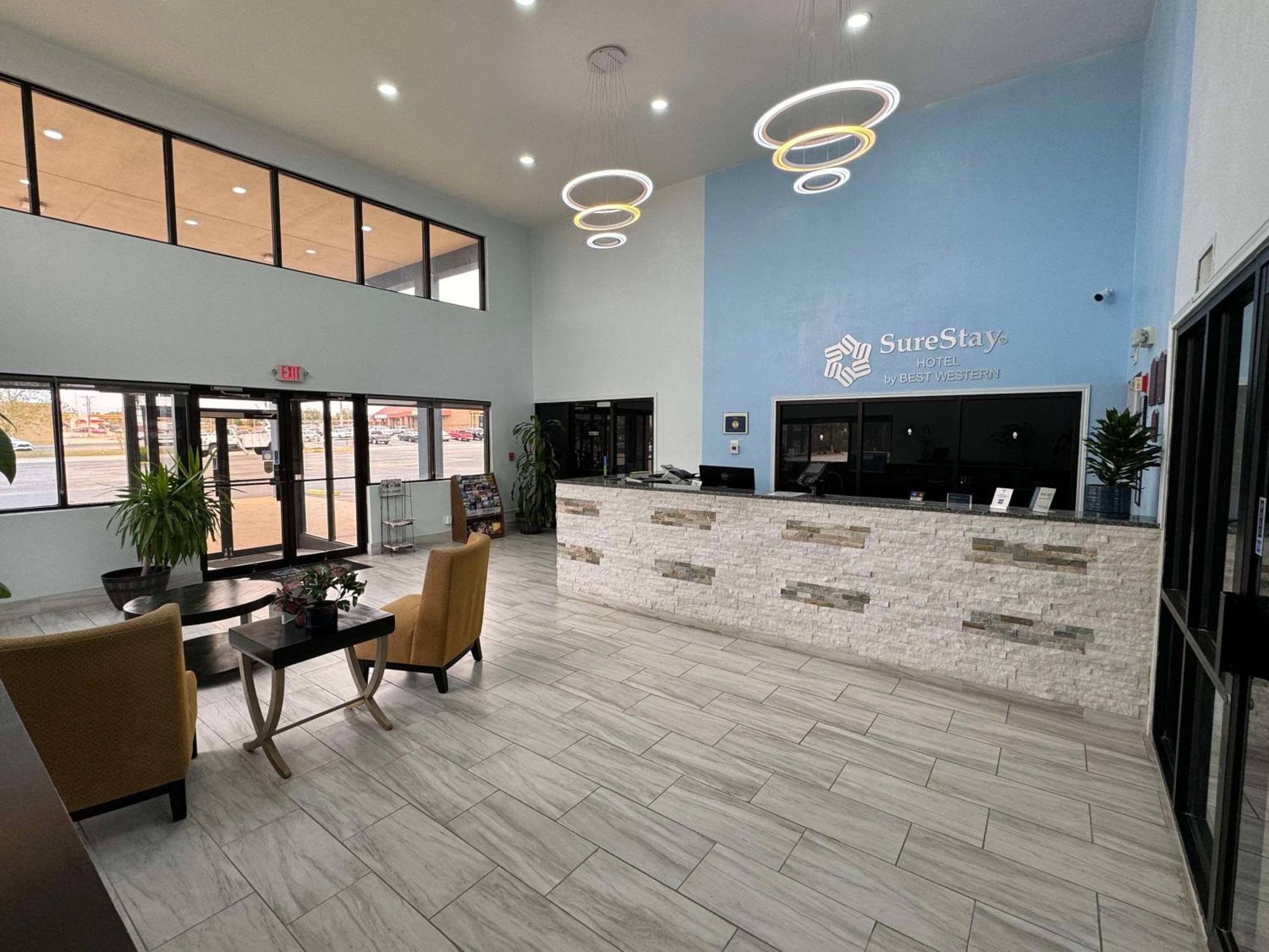 Surestay Hotel By Best Western צ'יילדרס מראה חיצוני תמונה