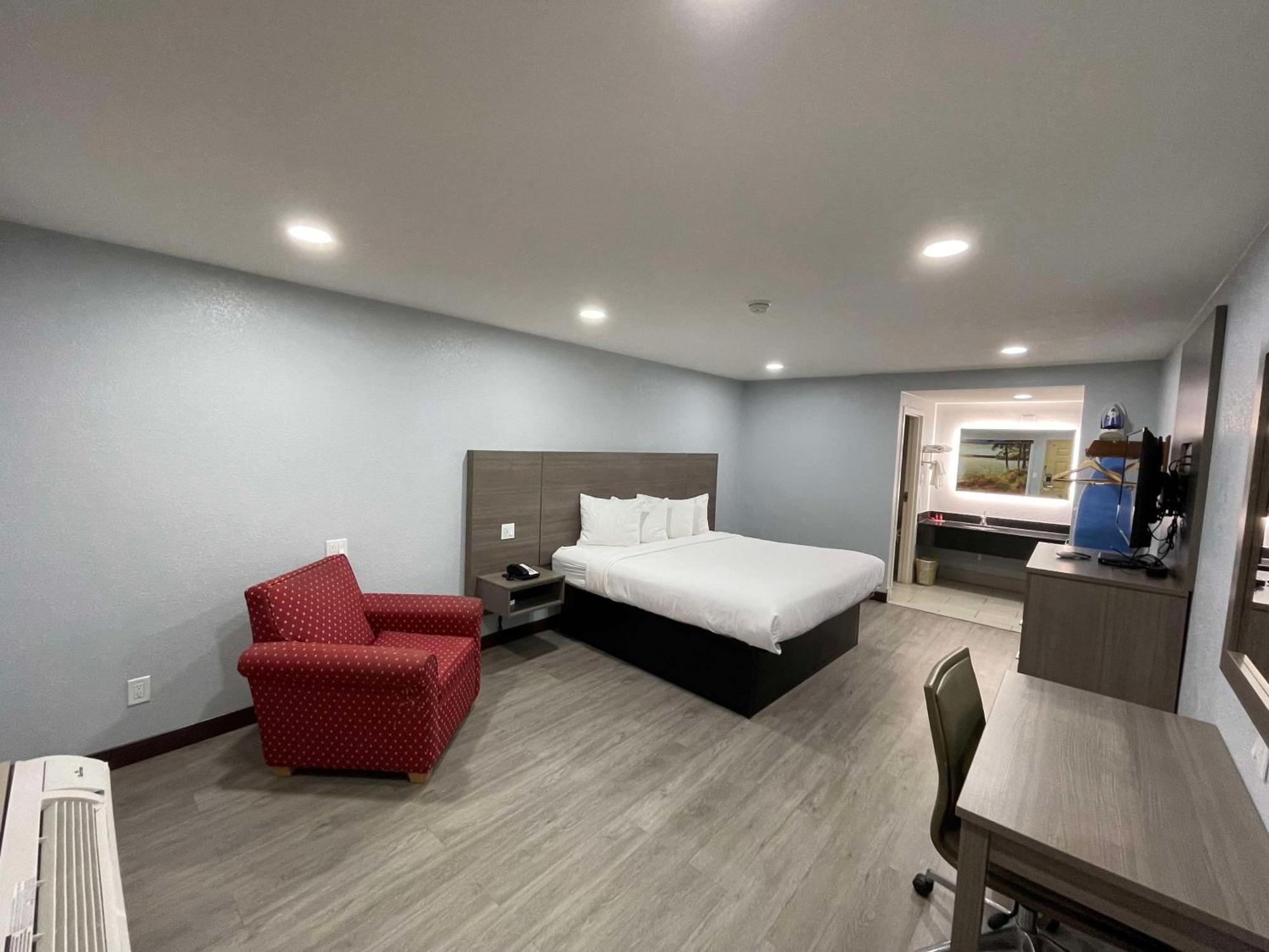 Surestay Hotel By Best Western צ'יילדרס מראה חיצוני תמונה