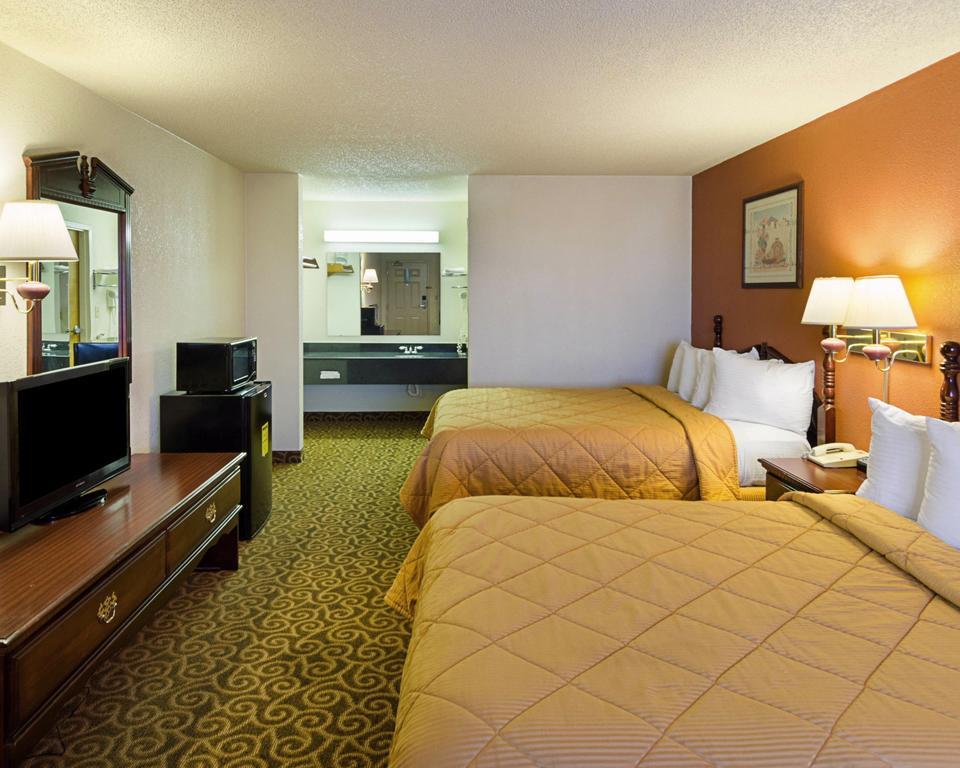 Surestay Hotel By Best Western צ'יילדרס מראה חיצוני תמונה