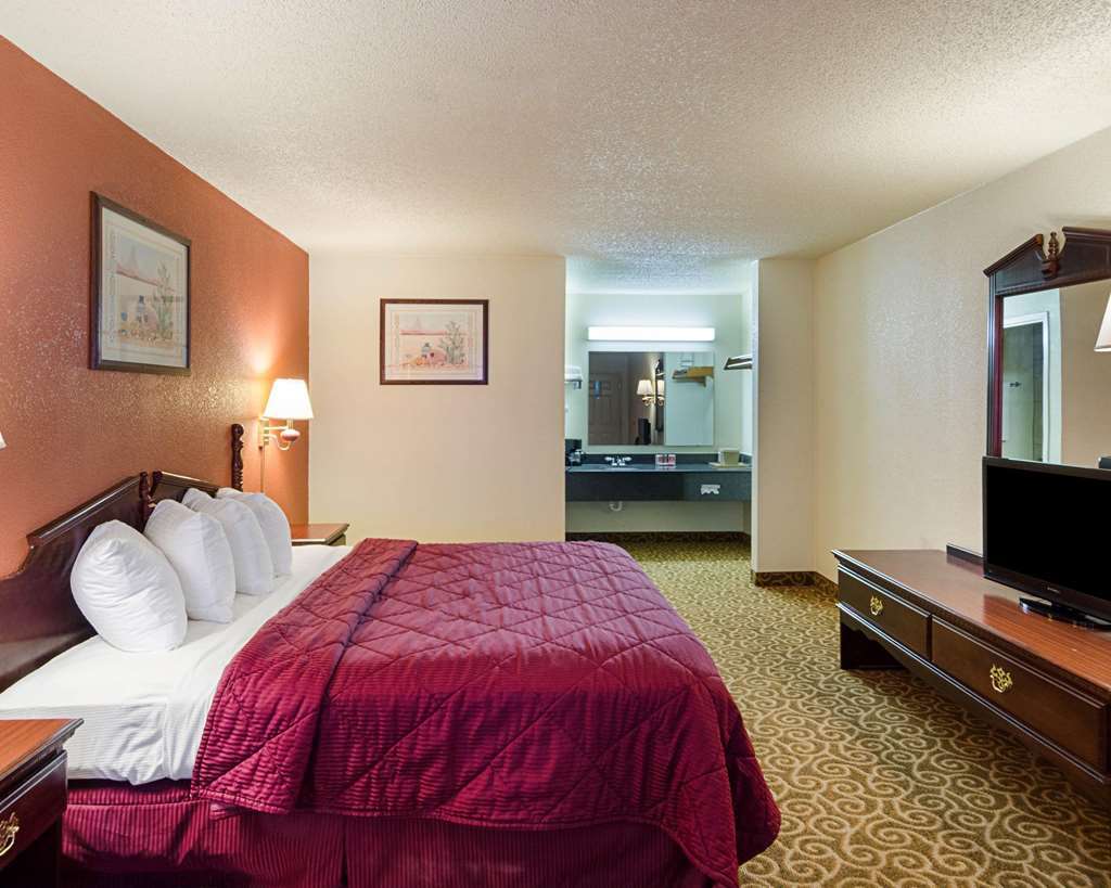 Surestay Hotel By Best Western צ'יילדרס חדר תמונה