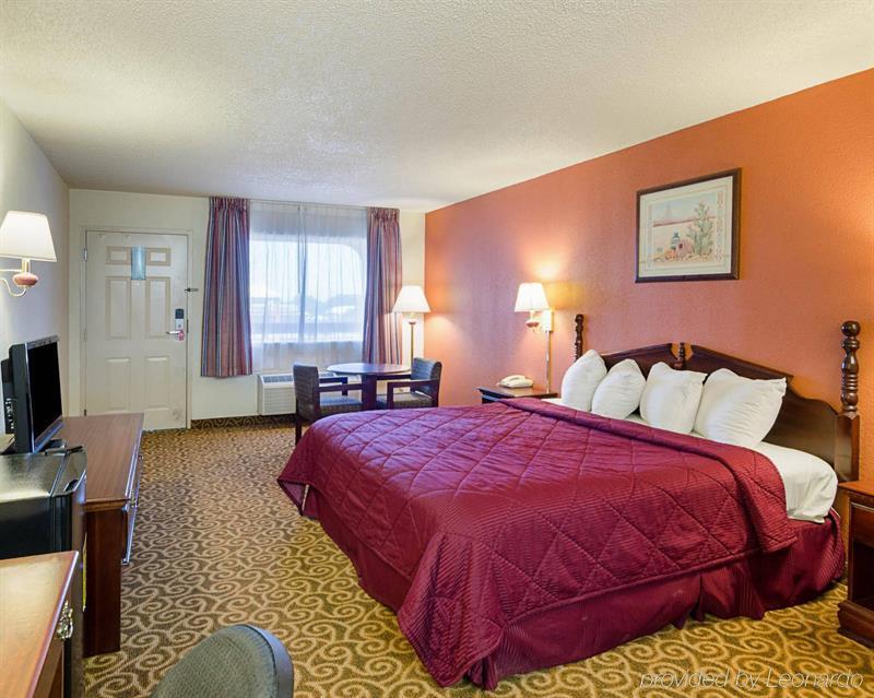 Surestay Hotel By Best Western צ'יילדרס מראה חיצוני תמונה